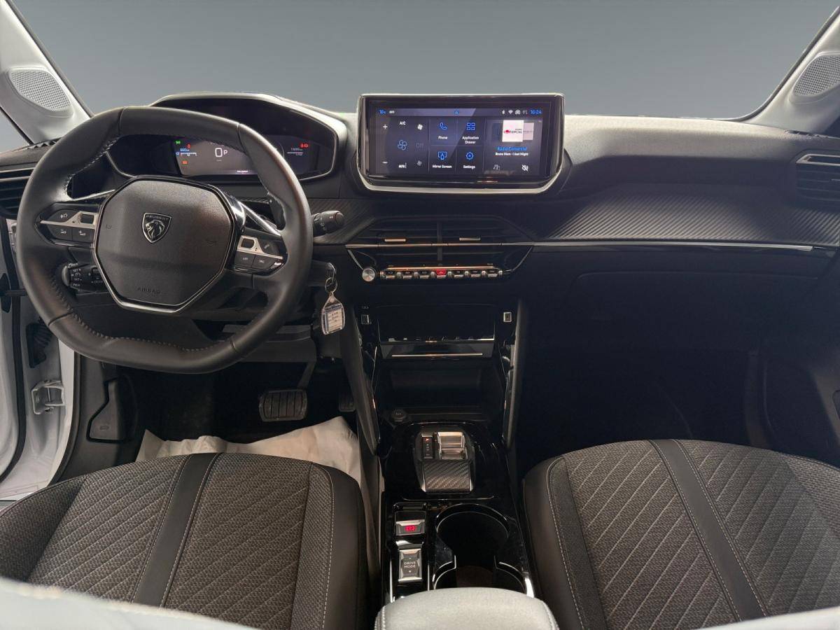 peugeot-208-2025-gasolina-1199cc