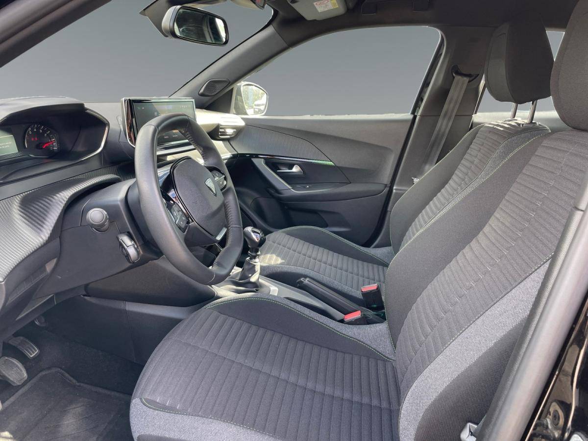 peugeot-2008-2023-gasolina-1199cc