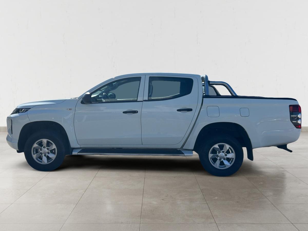 mitsubishi-l200-2022-diesel-2268cc