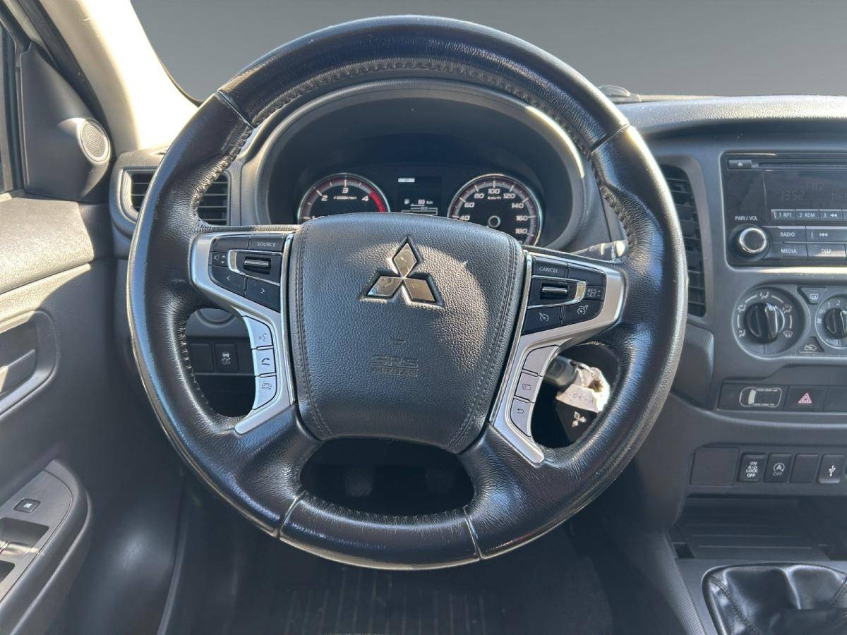 mitsubishi-l200-2022-diesel-2268cc