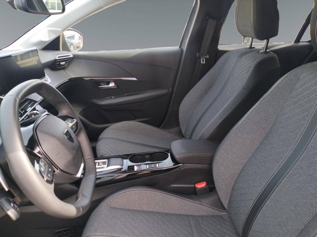 peugeot-208-2025-gasolina-1199cc