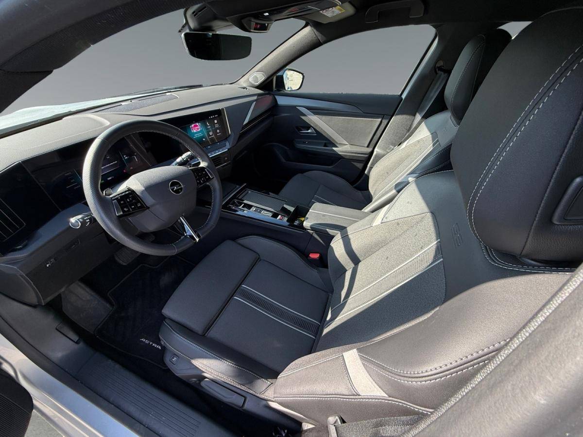 opel-astra-2025-gasolina-1199cc