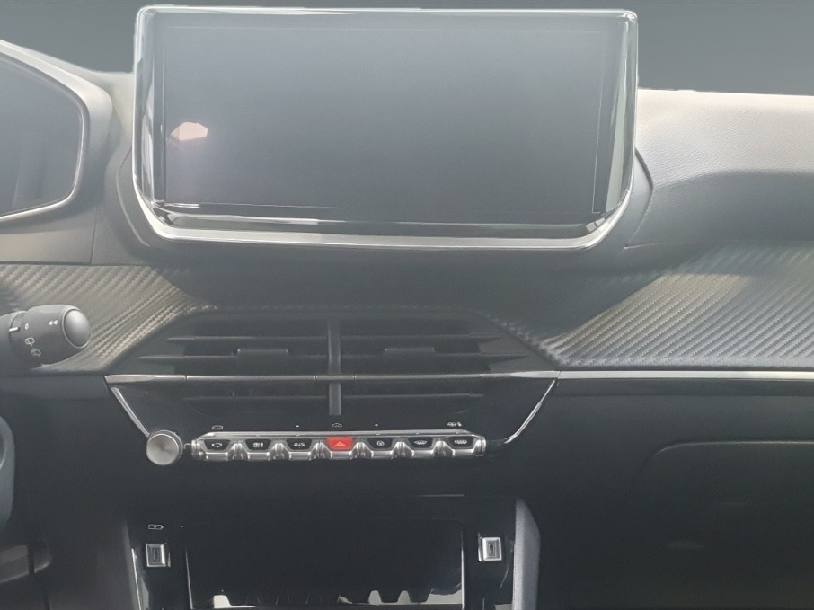 peugeot-208-2025-gasolina-1199cc