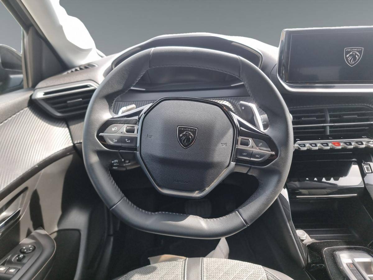 peugeot-208-2025-gasolina-1199cc