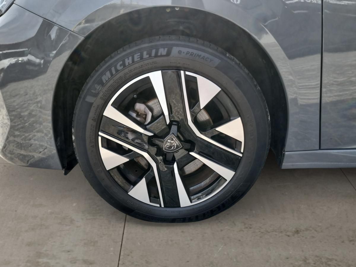 peugeot-208-2025-gasolina-1199cc