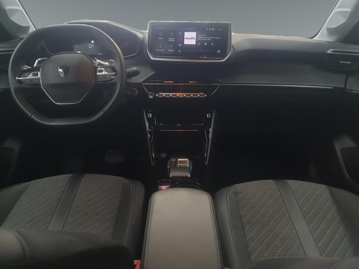peugeot-208-2025-gasolina-1199cc