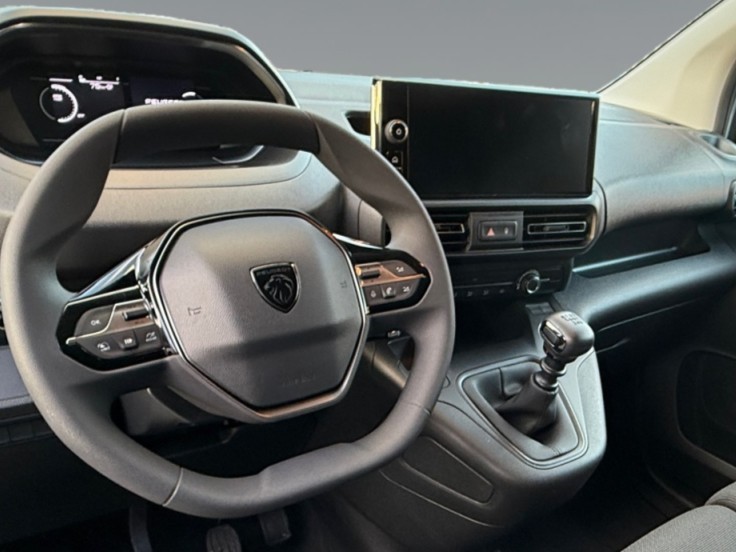 peugeot-partner-2025-diesel-1499cc