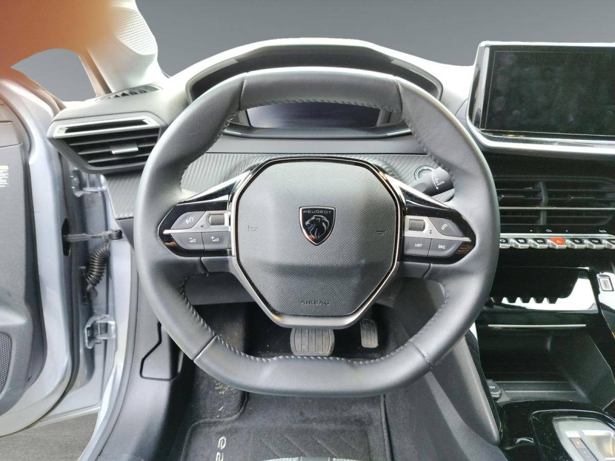 peugeot-208-2025-eletrico-500cc