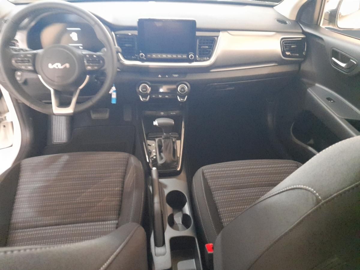 kia-stonic-2025-gasolina-998cc
