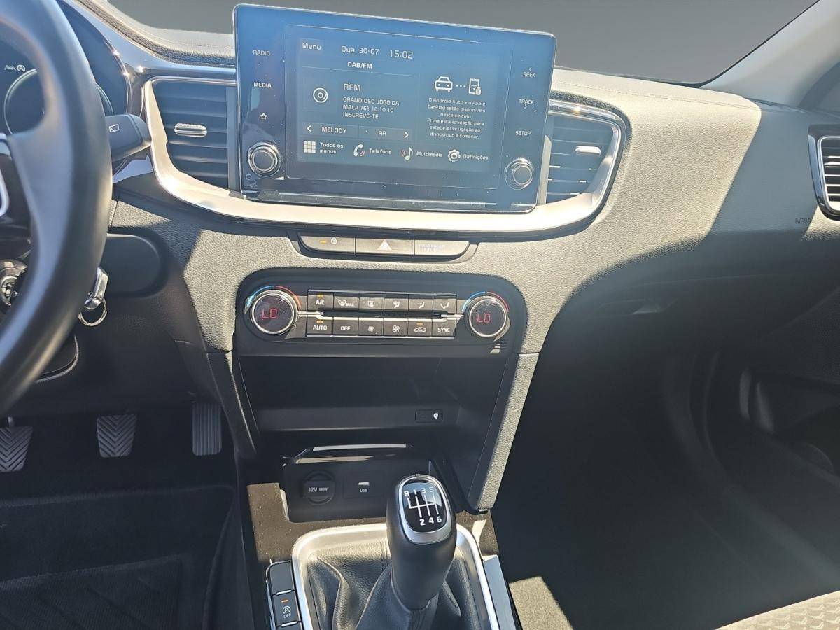 kia-ceed-sw-2024-gasolina-998cc