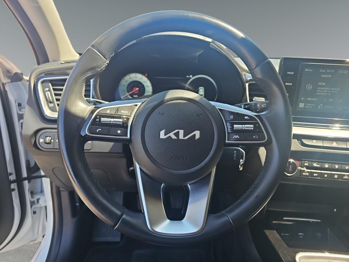 kia-ceed-sw-2024-gasolina-998cc