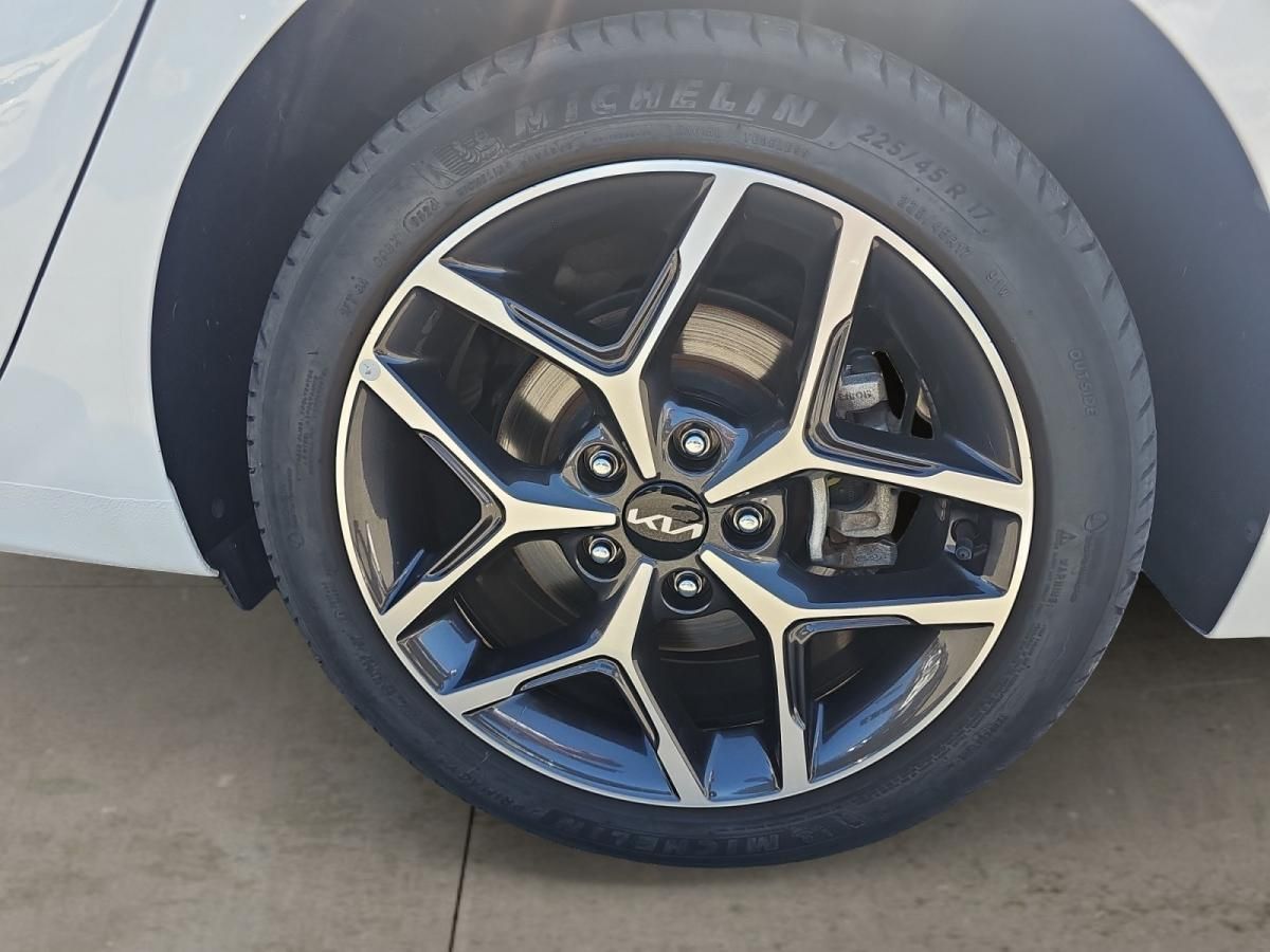 kia-ceed-sw-2024-gasolina-998cc