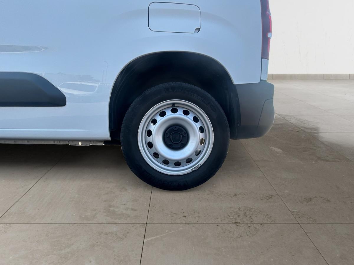 fiat-doblo-2023-diesel-1499cc