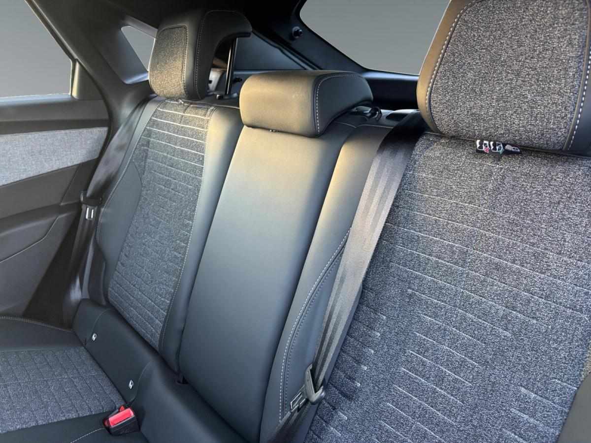 peugeot-3008-2025-gasolina-1199cc