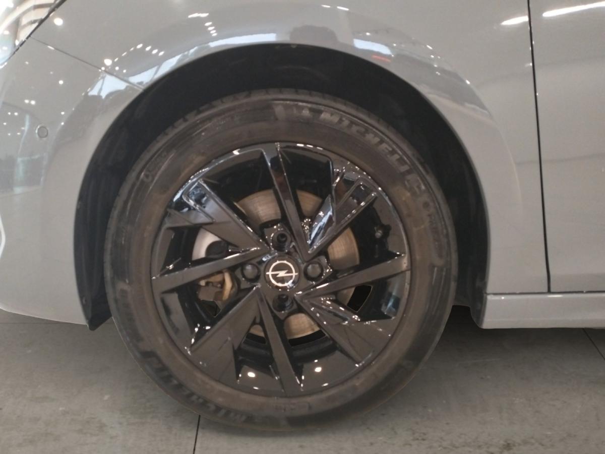 opel-corsa-2025-gasolina-1199cc
