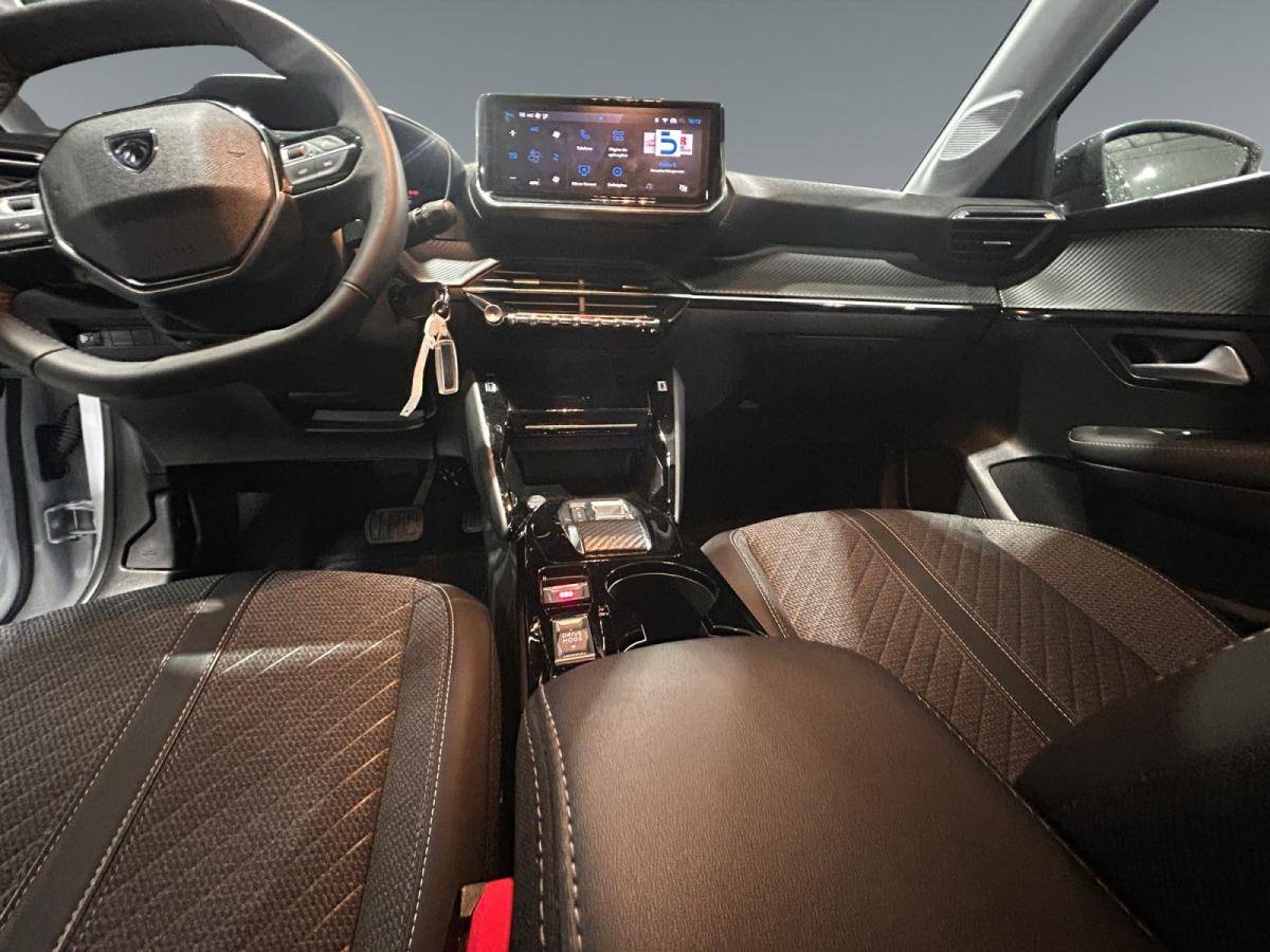peugeot-208-2025-gasolina-1199cc