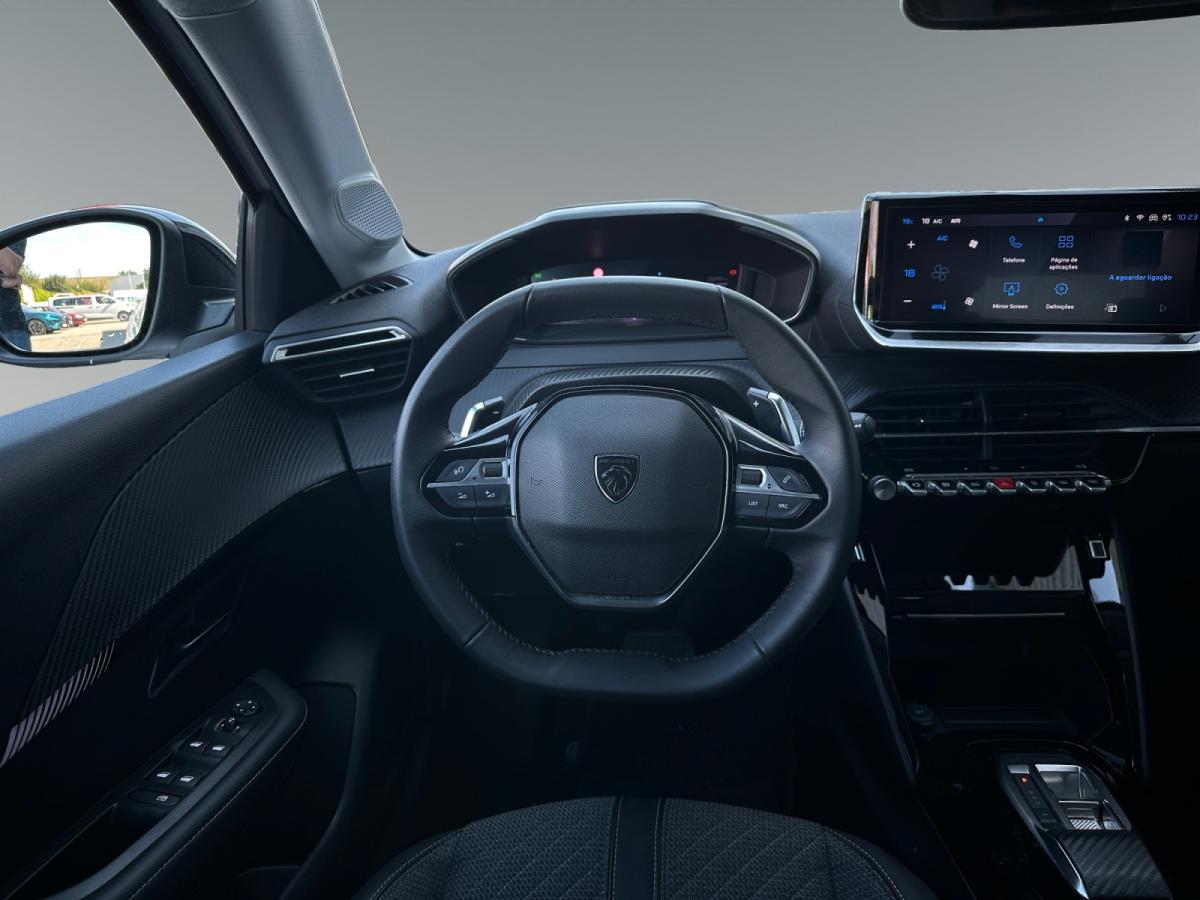 peugeot-208-2025-gasolina-1199cc
