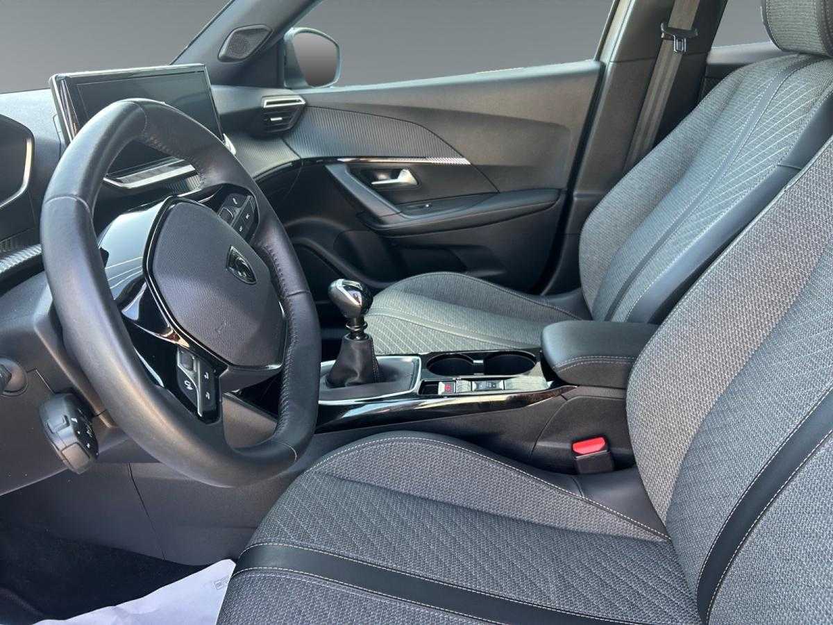 peugeot-2008-2024-gasolina-1199cc
