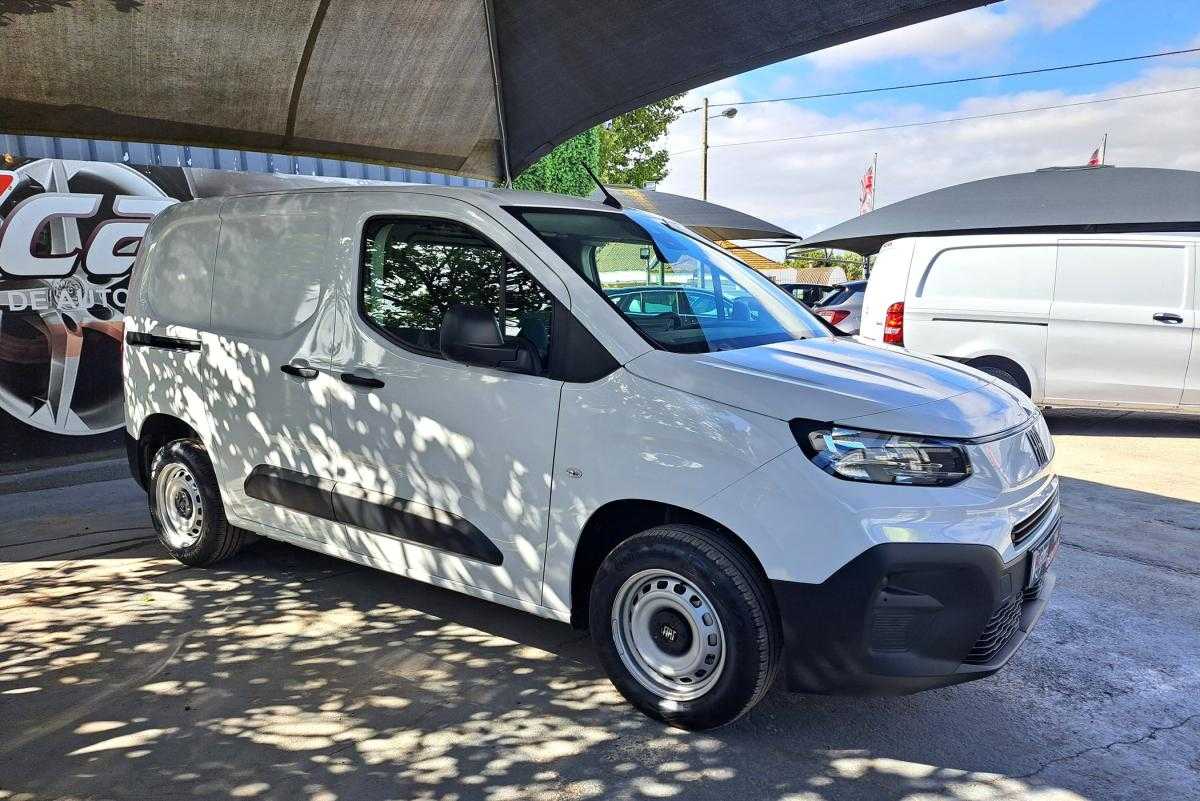 fiat-doblo-2023-diesel-1499cc