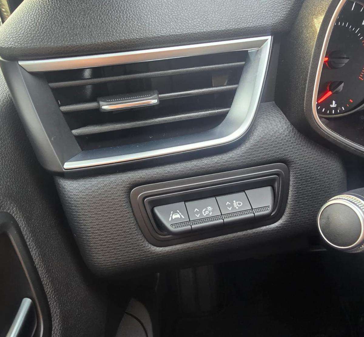 renault-clio-2021-diesel-1461cc