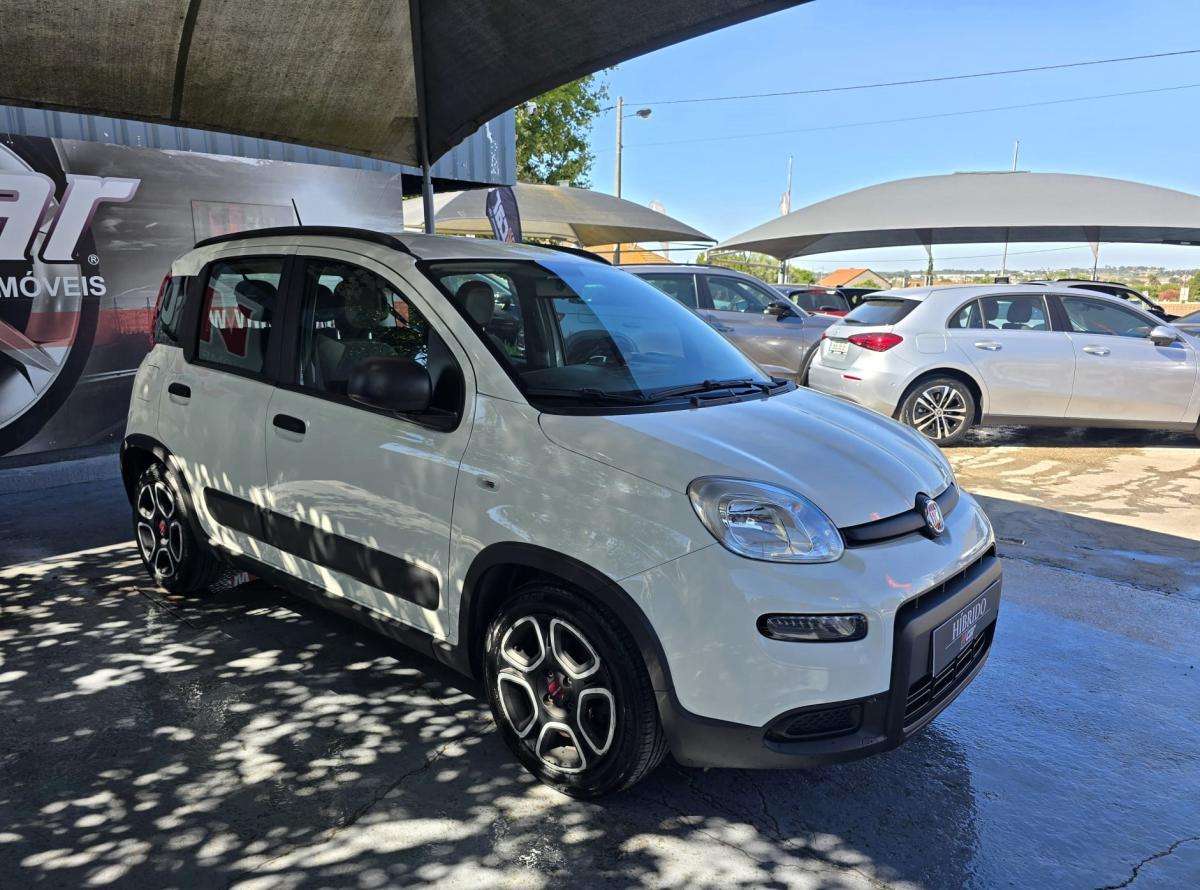 fiat-panda-2022-hibrido-a-gasolina-999cc
