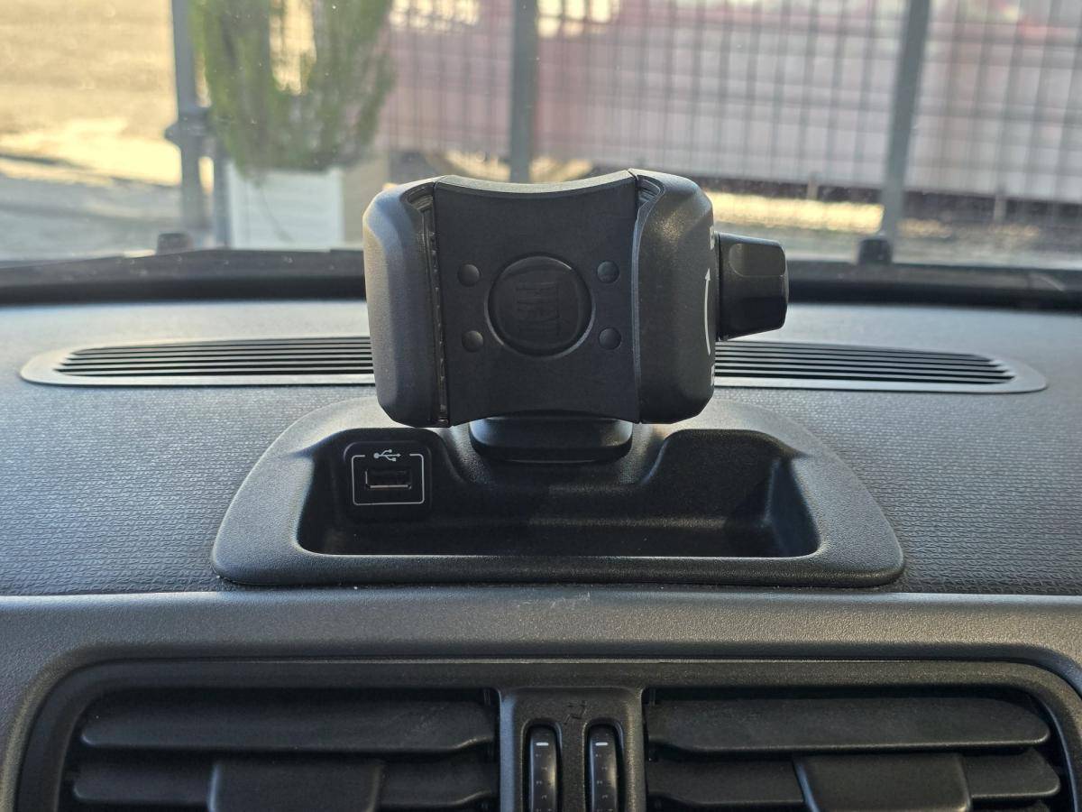 fiat-panda-2022-hibrido-a-gasolina-999cc
