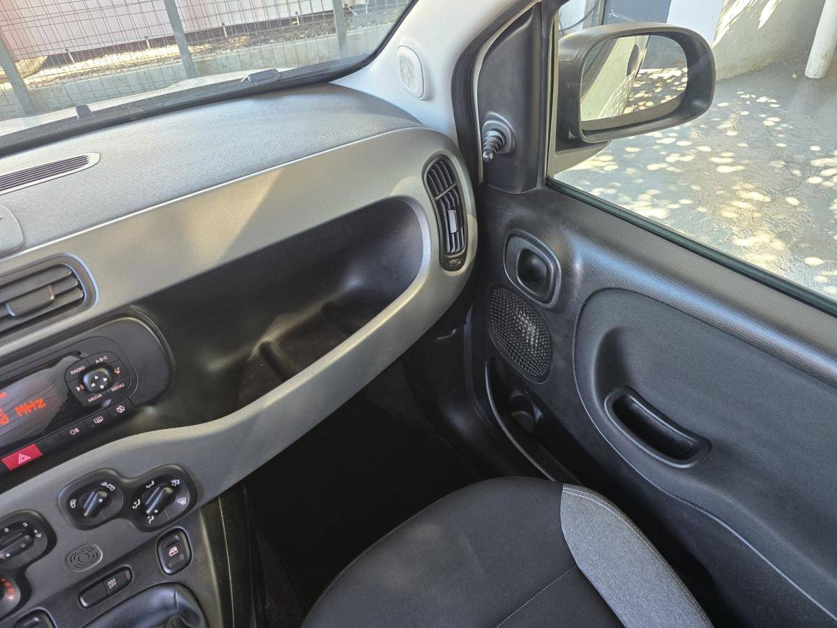 fiat-panda-2022-hibrido-a-gasolina-999cc