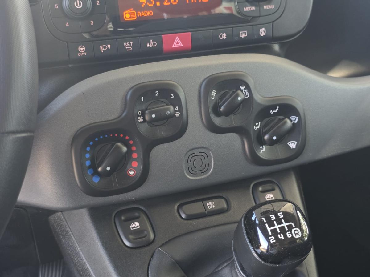 fiat-panda-2022-hibrido-a-gasolina-999cc