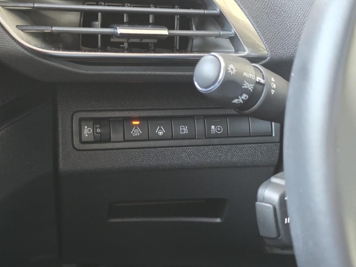 peugeot-3008-2024-hibrido-a-gasolina-1598cc