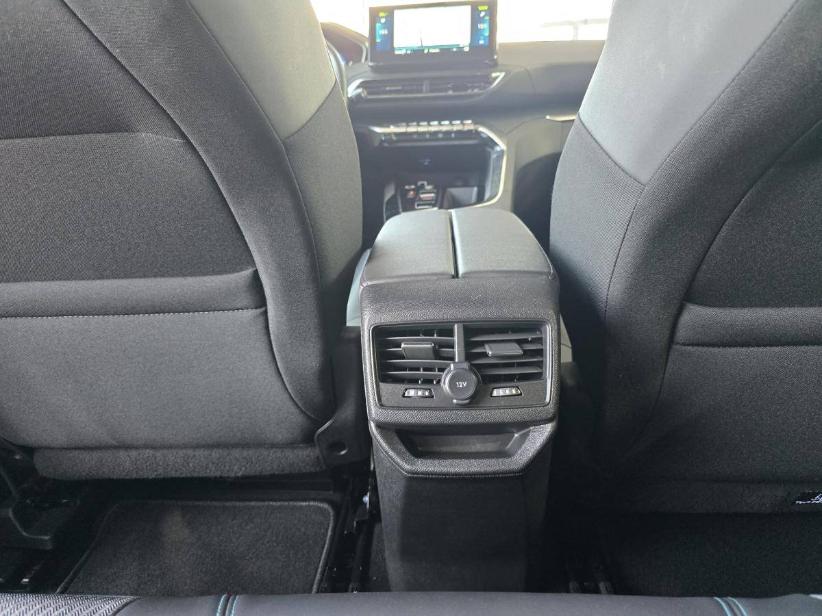 peugeot-3008-2024-hibrido-a-gasolina-1598cc