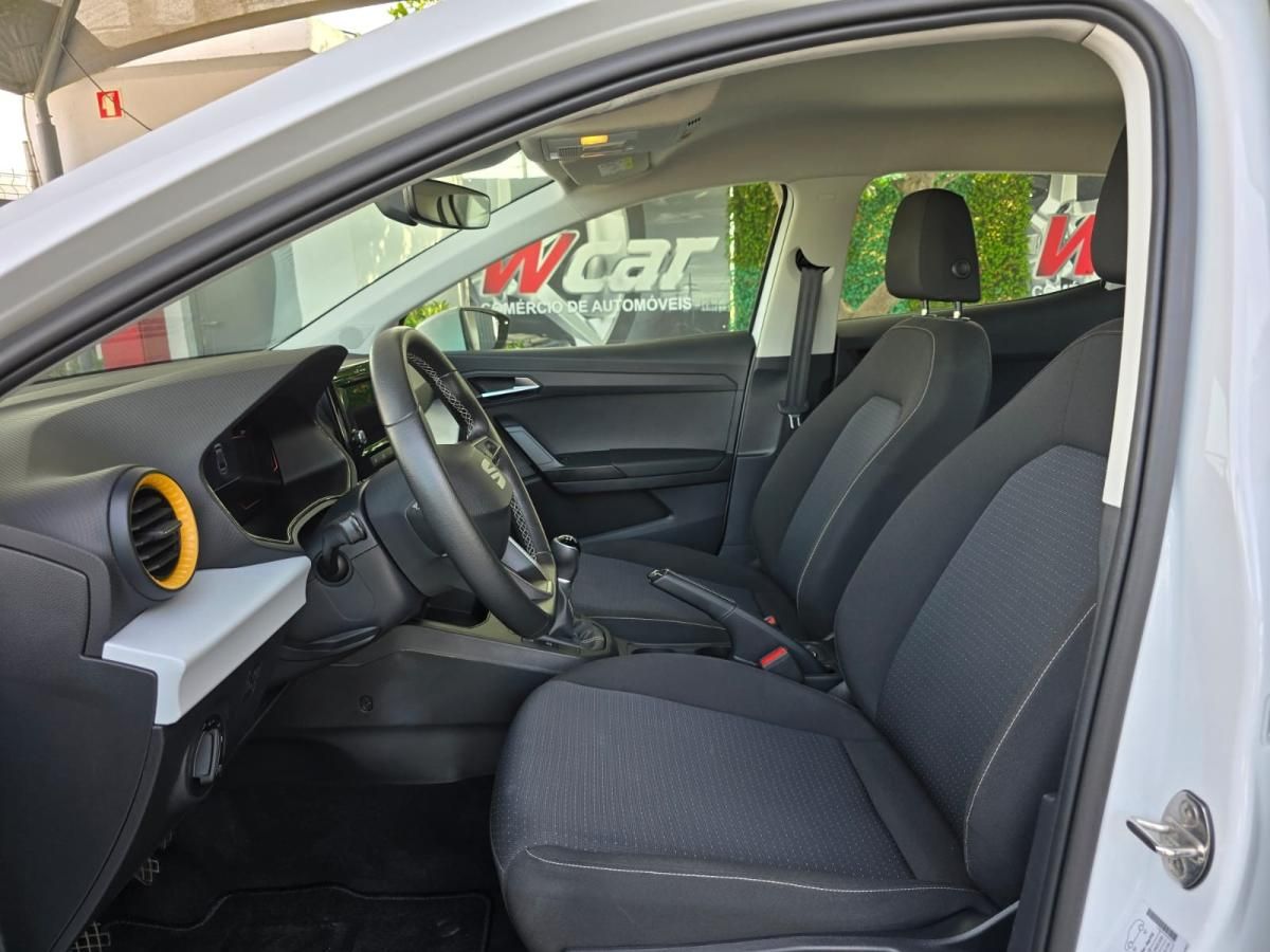 seat-ibiza-2024-gasolina-999cc