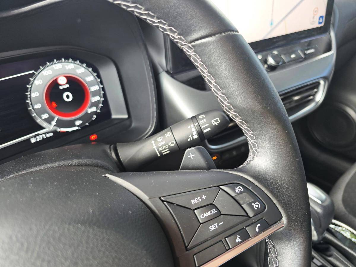 nissan-juke-2025-gasolina-999cc