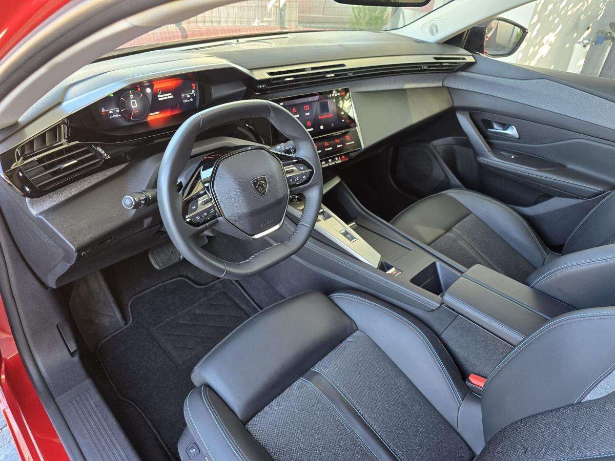 peugeot-308-sw-2024-gasolina-1199cc
