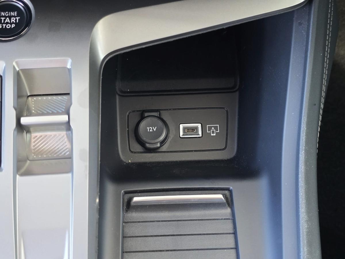 peugeot-308-sw-2024-gasolina-1199cc