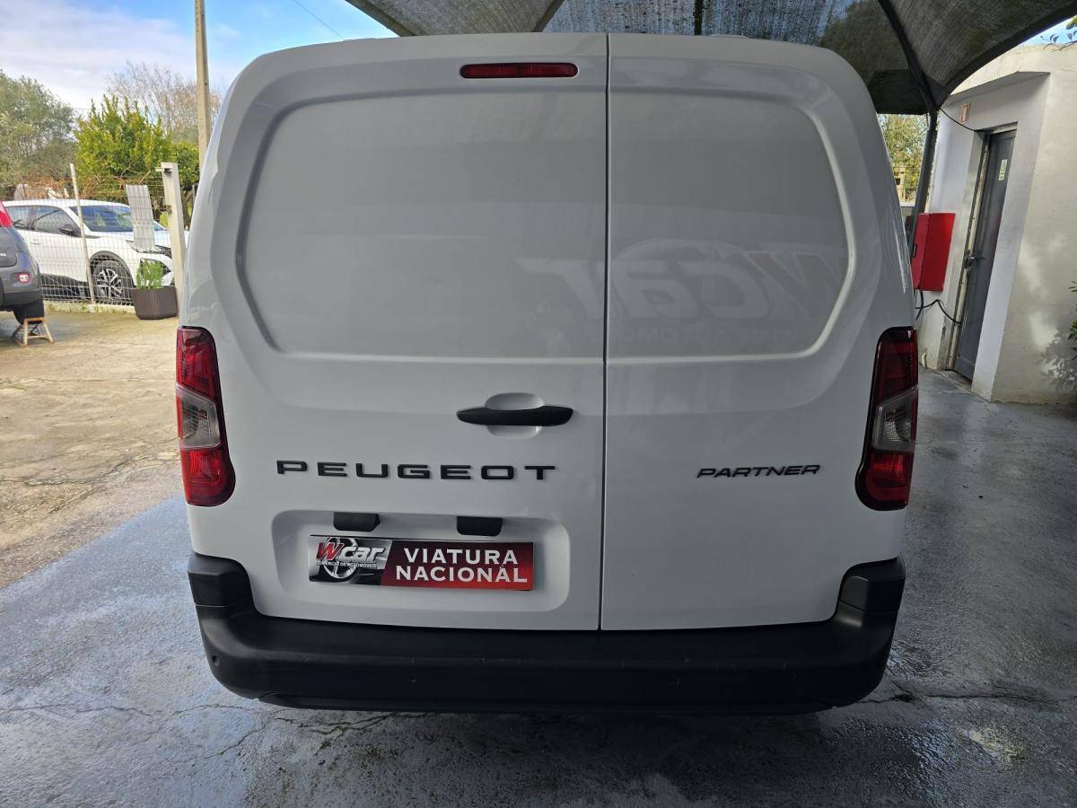 peugeot-partner-2024-diesel-1499cc