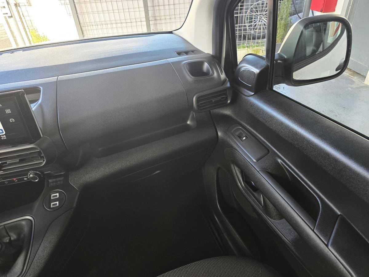 peugeot-partner-2024-diesel-1499cc