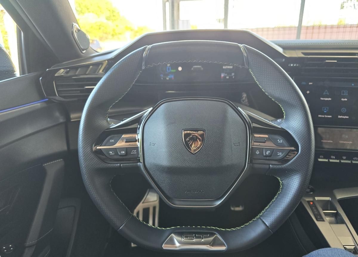 peugeot-408-2024-hibrido-a-gasolina-1598cc