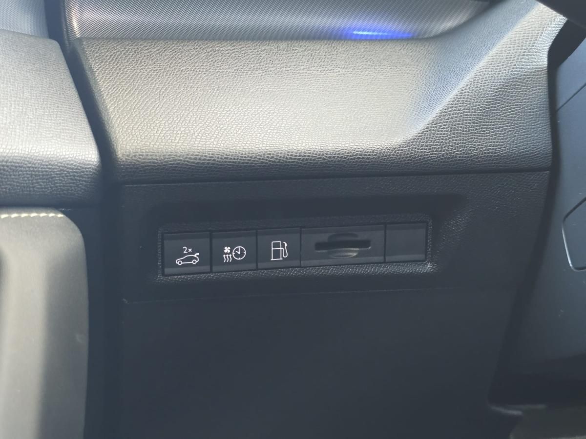 peugeot-408-2024-hibrido-a-gasolina-1598cc