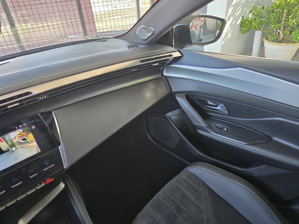 peugeot-408-2024-hibrido-a-gasolina-1598cc