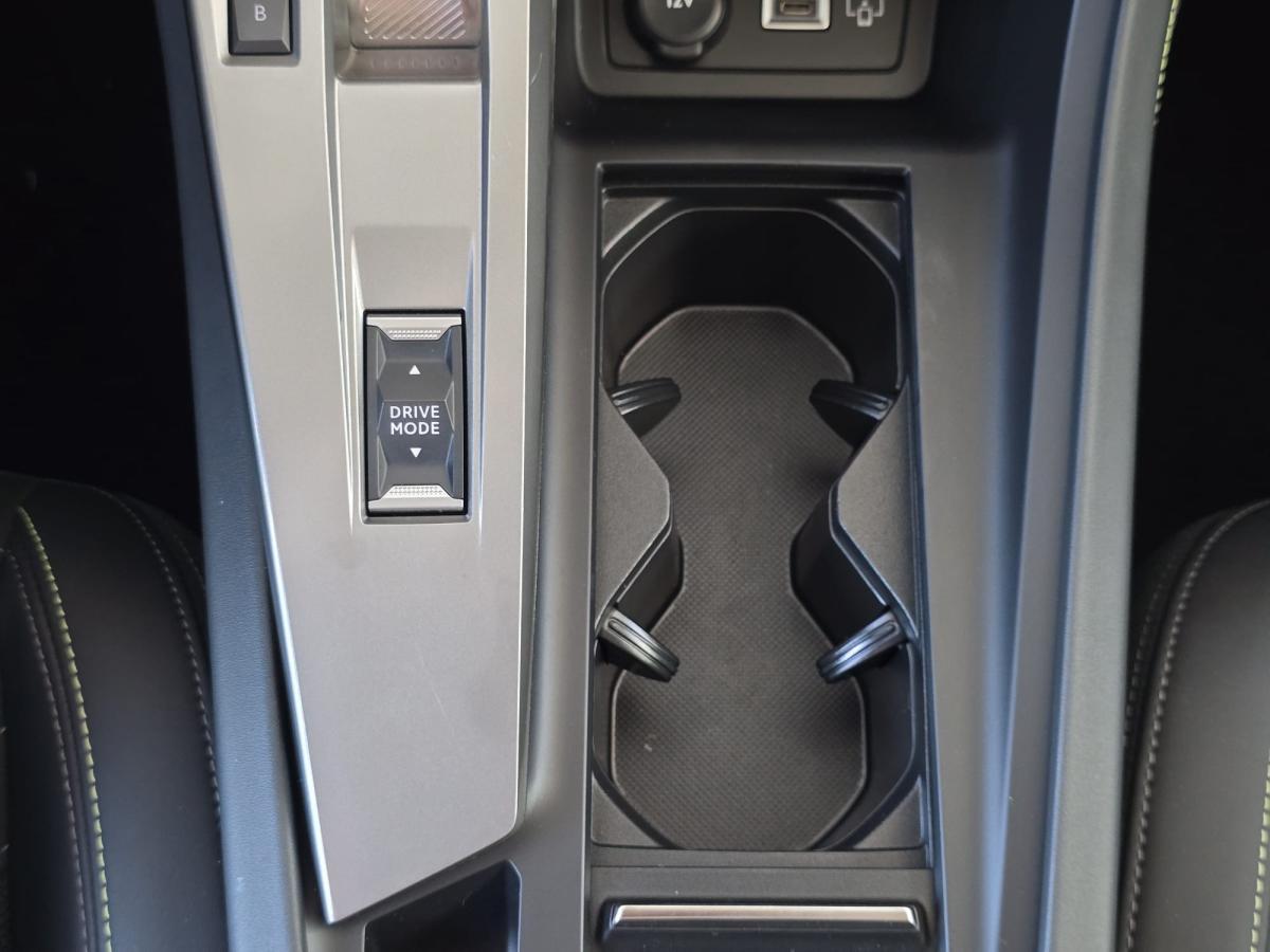 peugeot-408-2024-hibrido-a-gasolina-1598cc