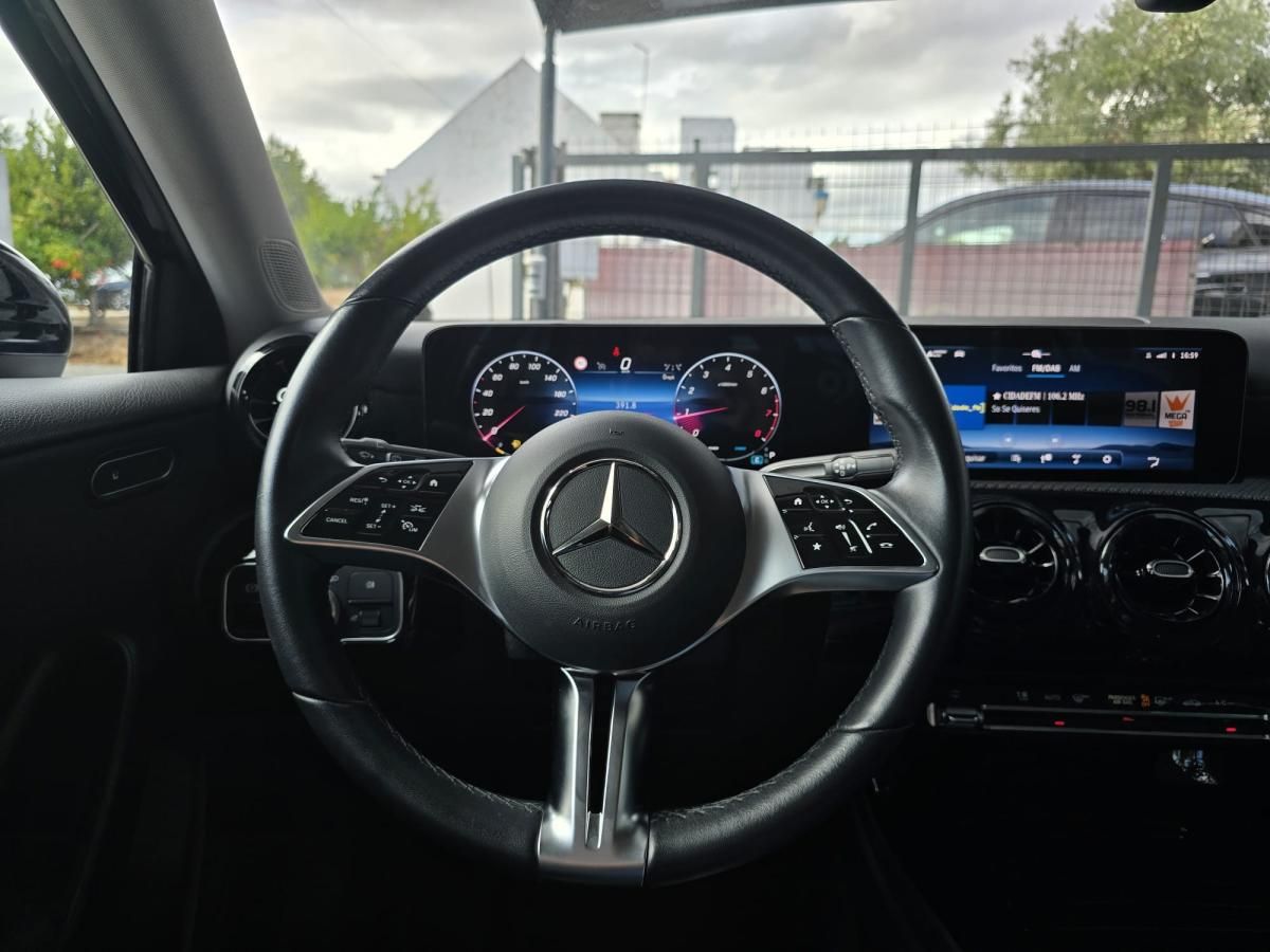 mercedes-benz-classe-a-2025-gasolina-1332cc
