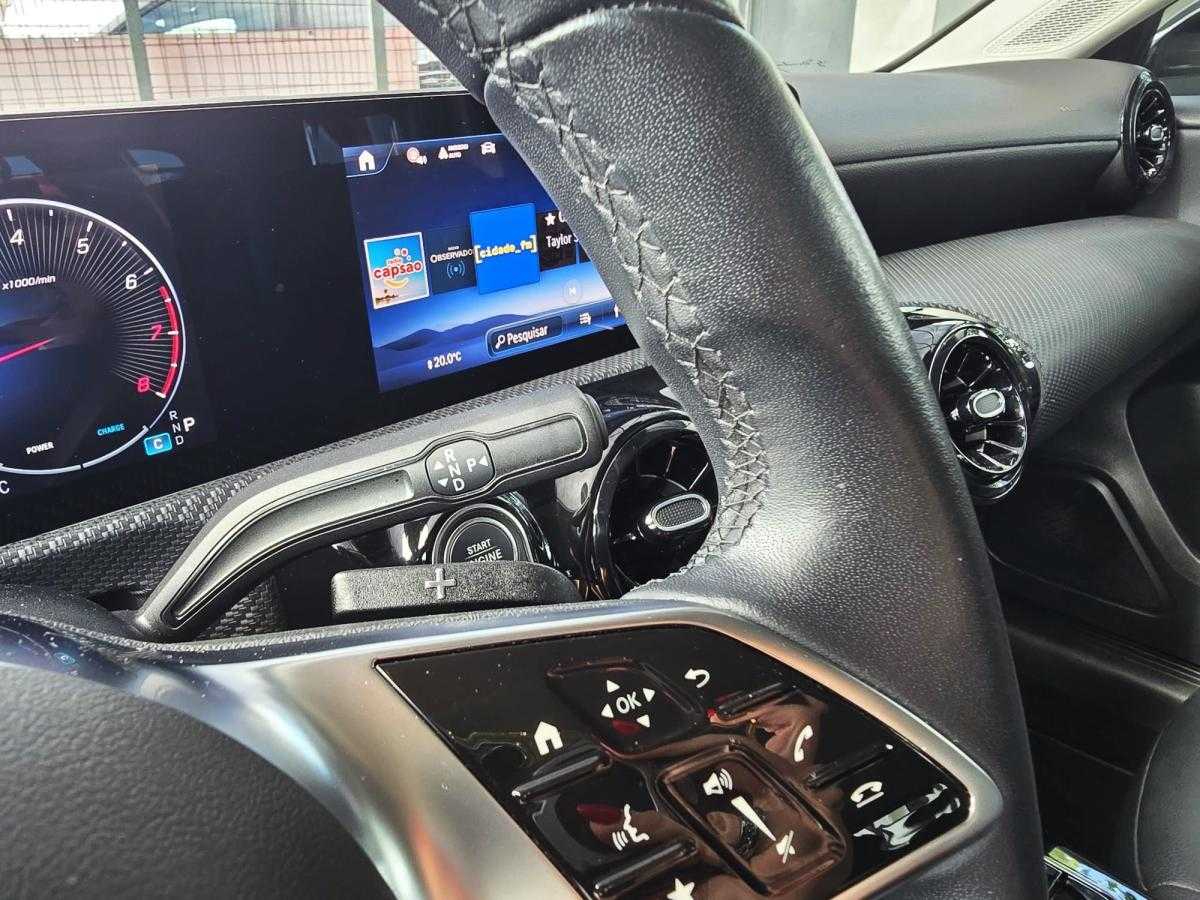 mercedes-benz-classe-a-2025-gasolina-1332cc