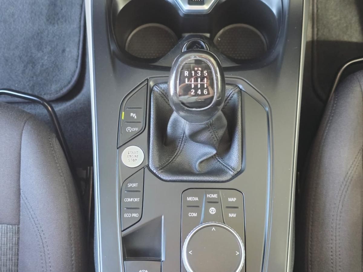 bmw-serie-1-2021-diesel-1496cc