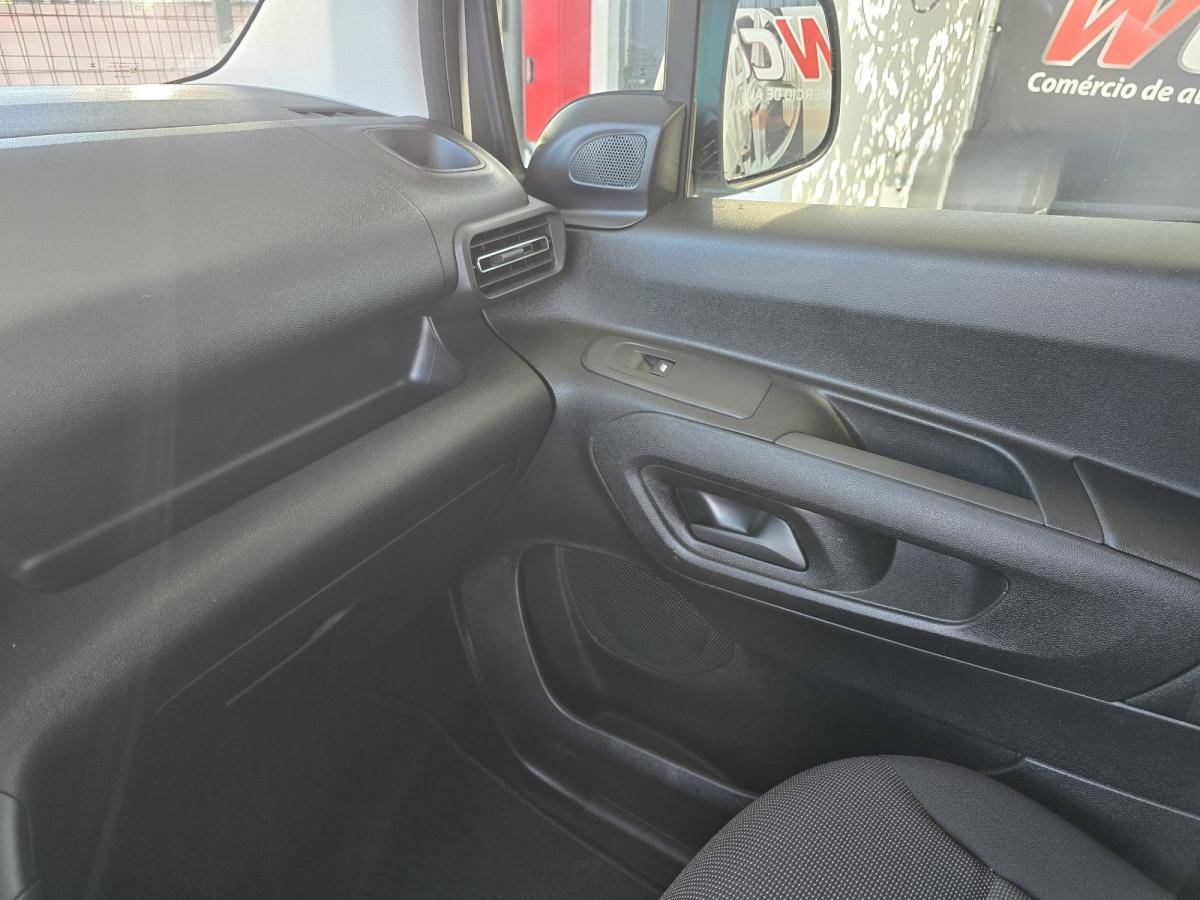 peugeot-partner-2026-diesel-1499cc