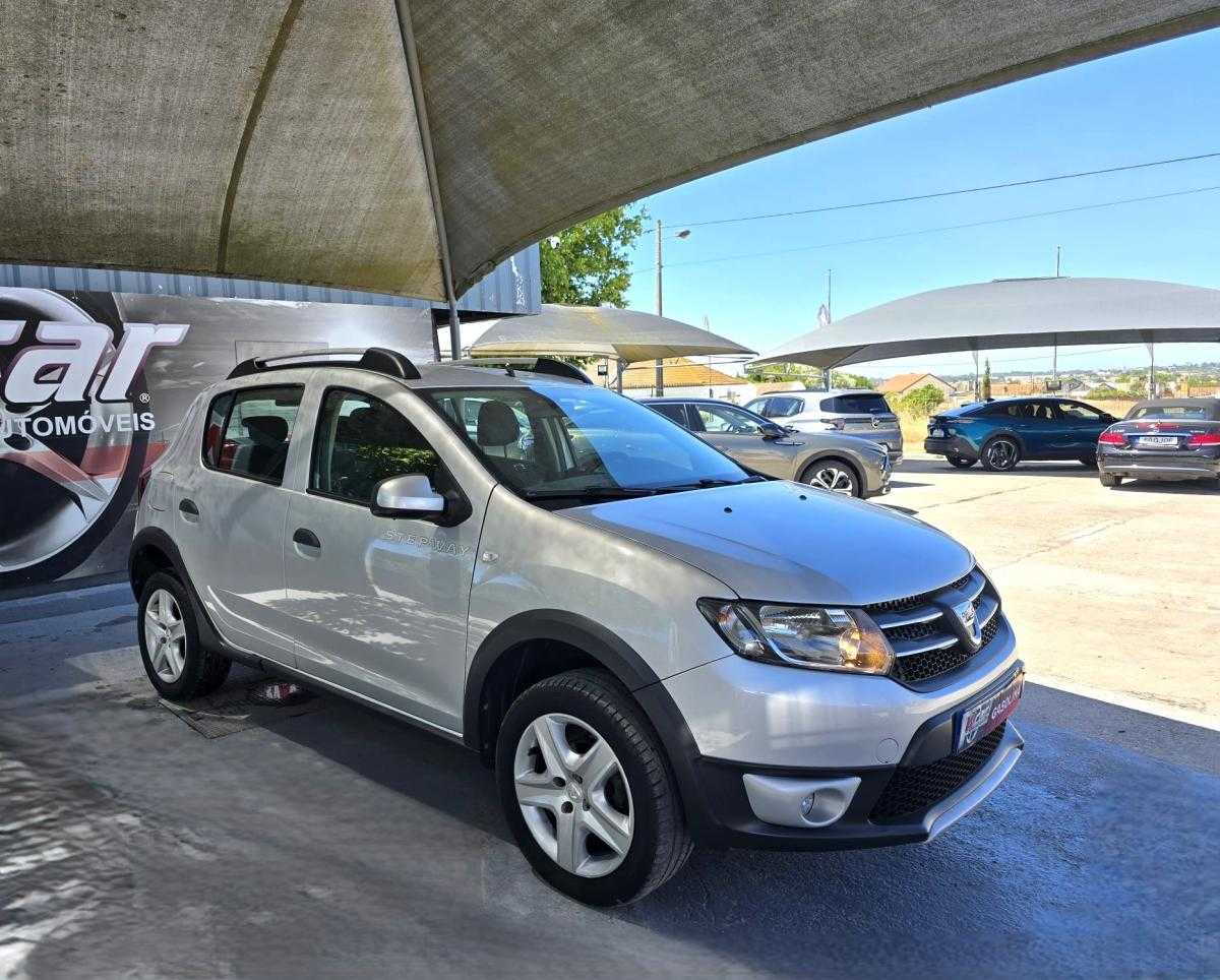 dacia-sandero-2016-gasolina-898cc