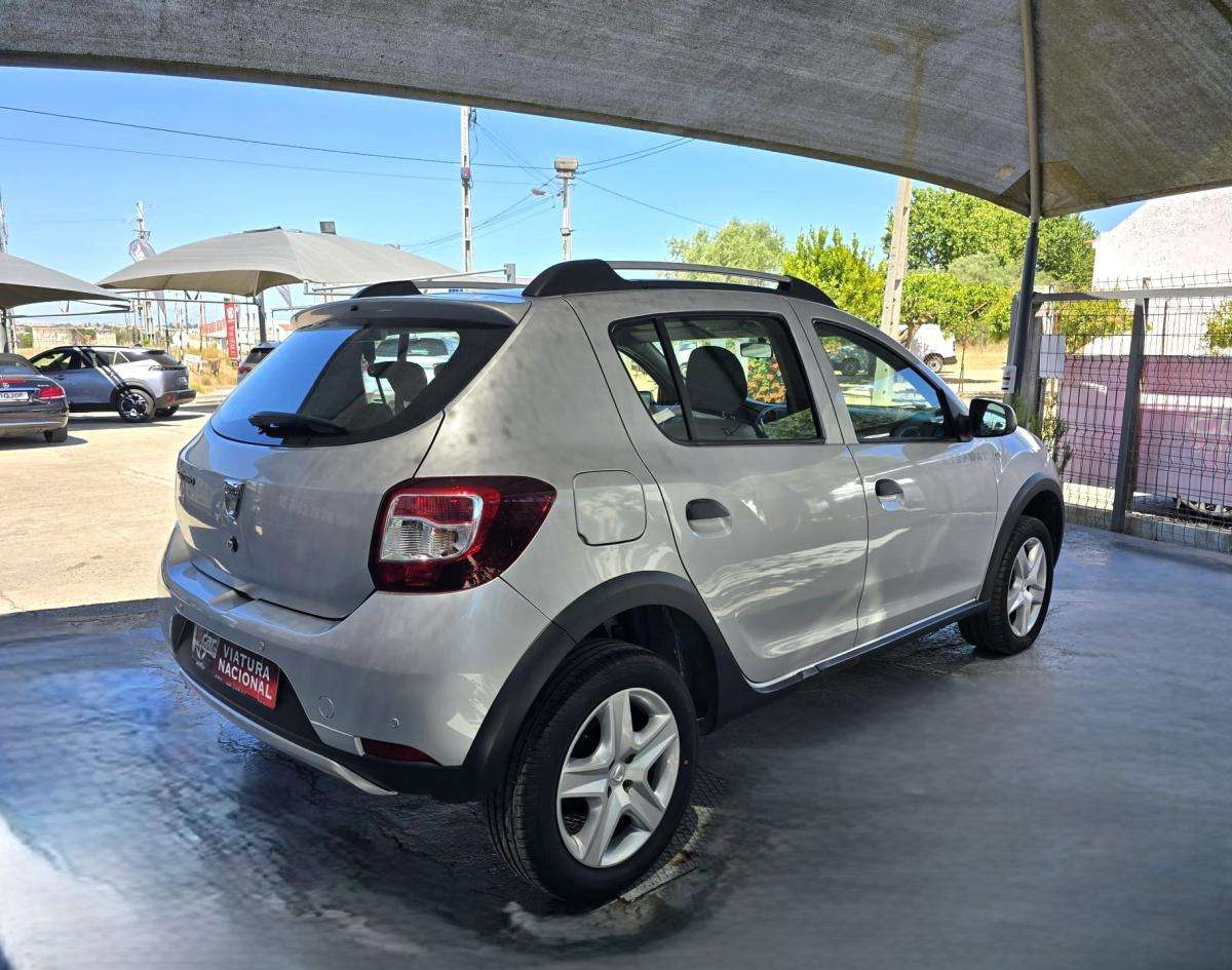 dacia-sandero-2016-gasolina-898cc