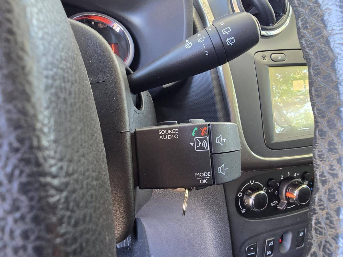 dacia-sandero-2016-gasolina-898cc