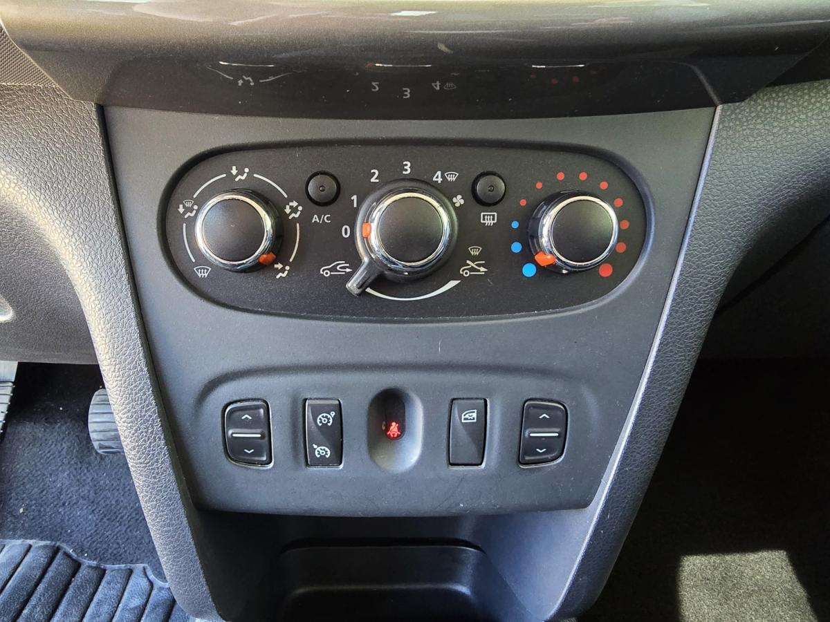 dacia-sandero-2016-gasolina-898cc