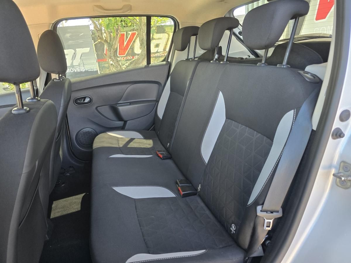 dacia-sandero-2016-gasolina-898cc