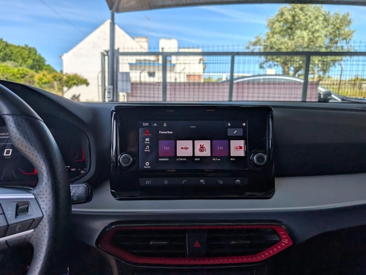 seat-arona-2023-gasolina-999cc